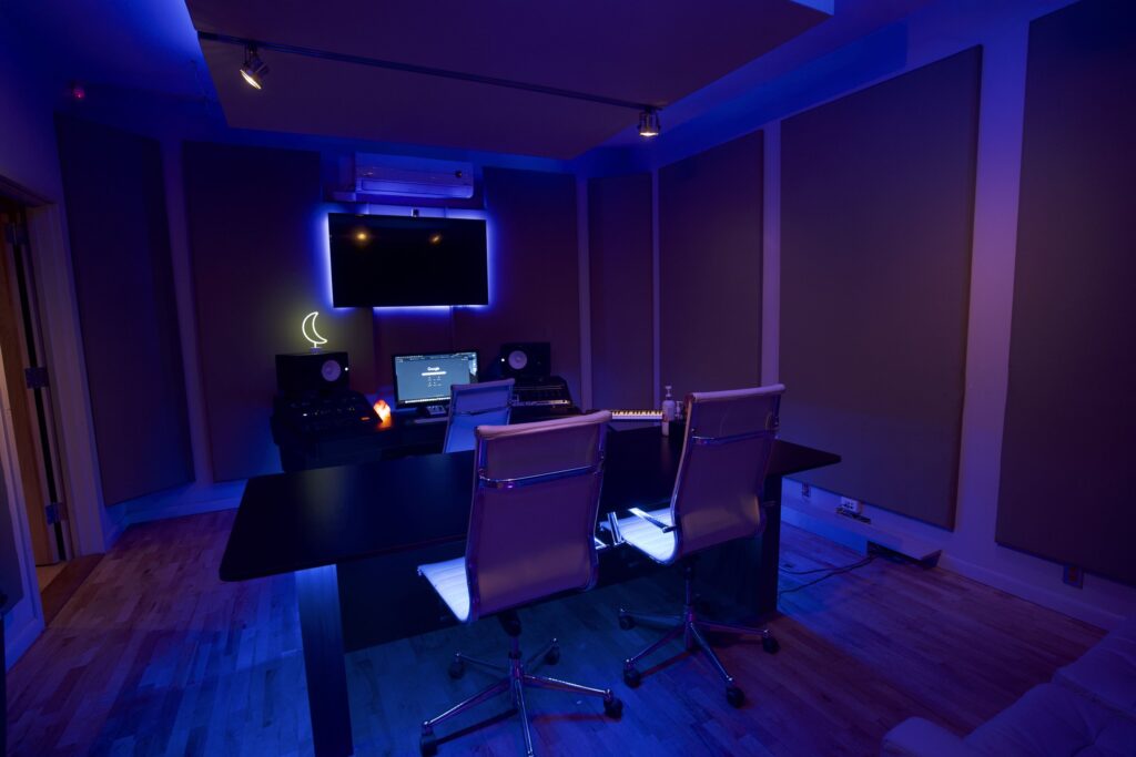 b room+jpg